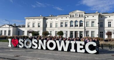 Wycieczka seniorów do Egzotarium w Sosnowcu