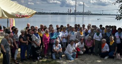 Wakacyjne wyjazdy seniorów